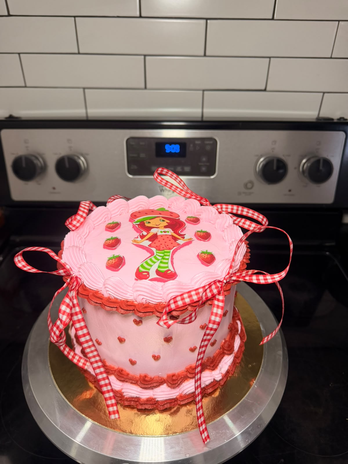 Fresita Cake